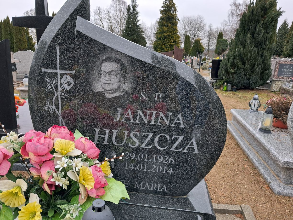 Janina Huszcza 1926 Mrągowo - Grobonet - Wyszukiwarka osób pochowanych