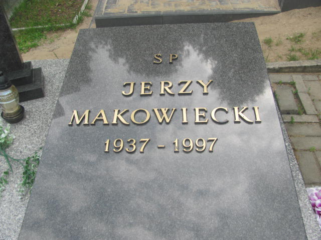 Irena Makowiecka 1935 Mrągowo - Grobonet - Wyszukiwarka osób pochowanych