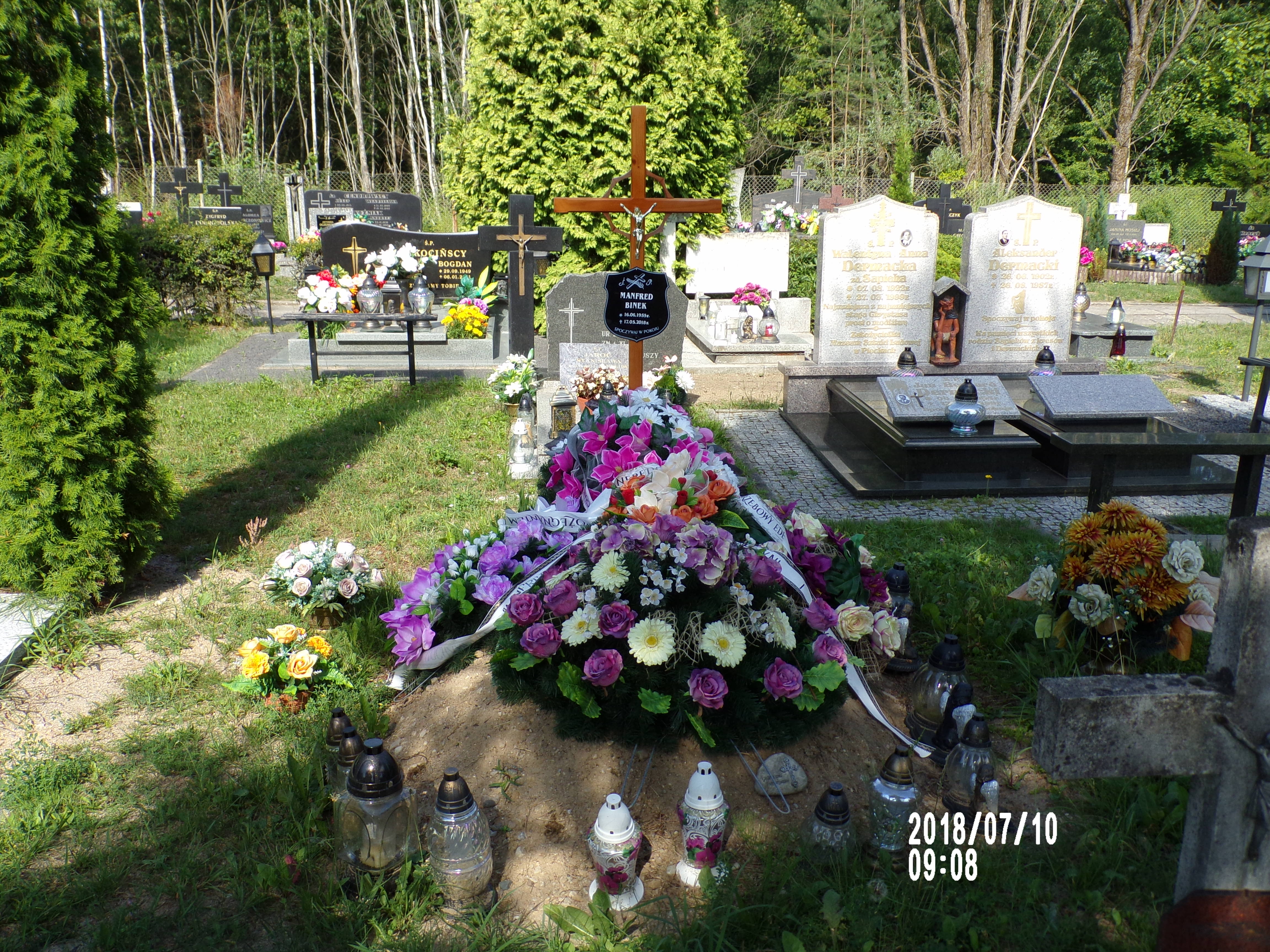 Grób Manfred Binek