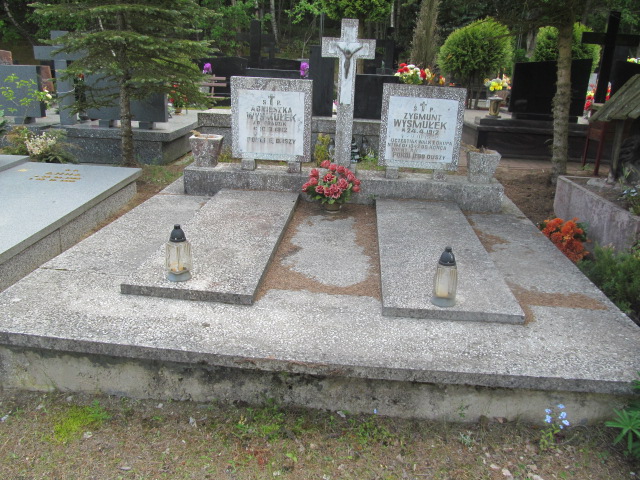 Grób Agnieszka Wysmułek