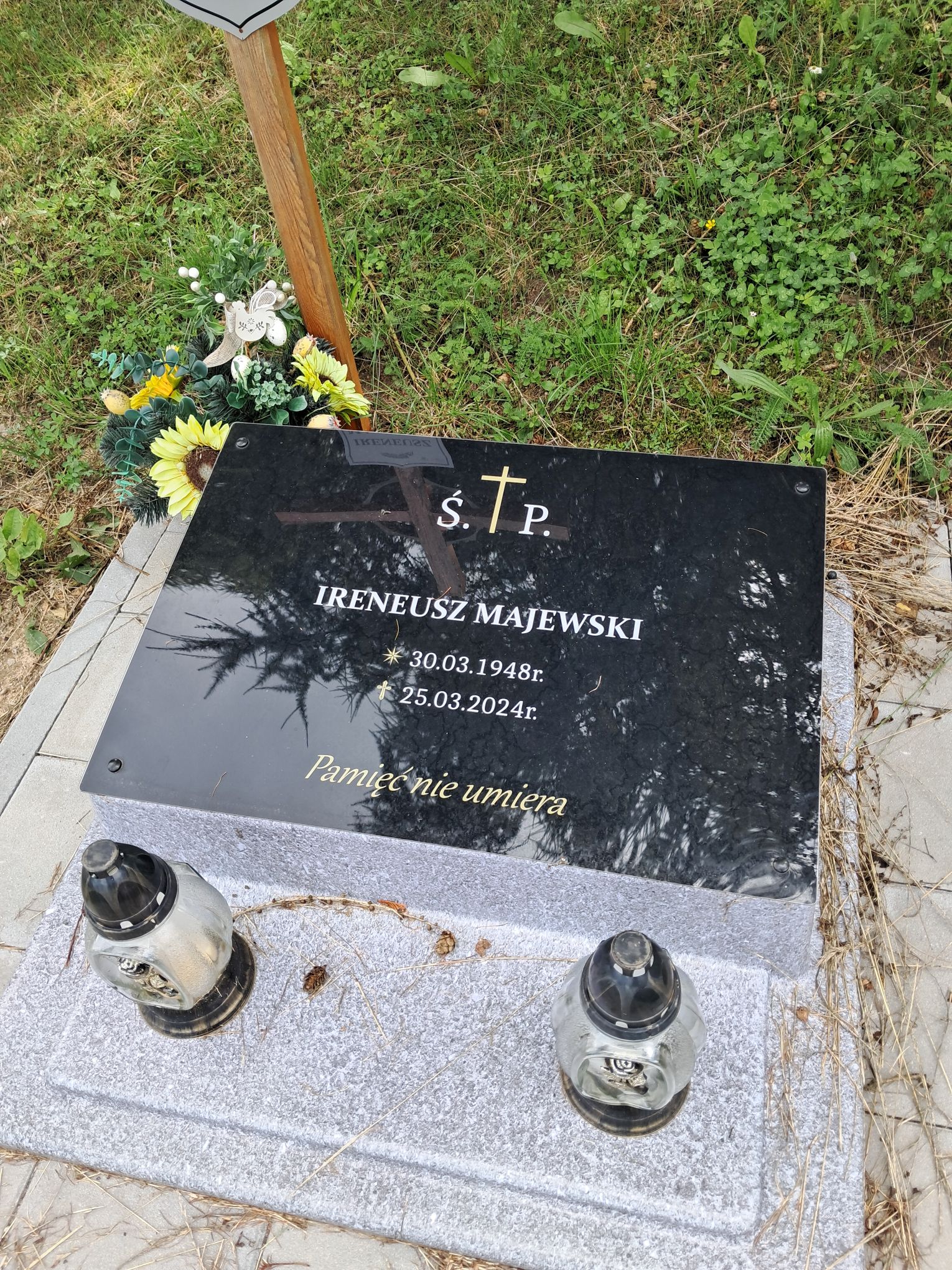 Ireneusz Majewski 1948 Mrągowo - Grobonet - Wyszukiwarka osób pochowanych