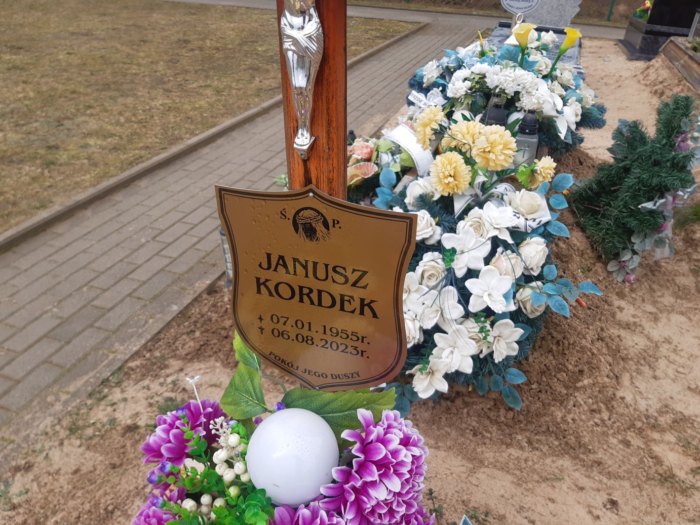 Janusz Kordek 1955 Mrągowo - Grobonet - Wyszukiwarka osób pochowanych